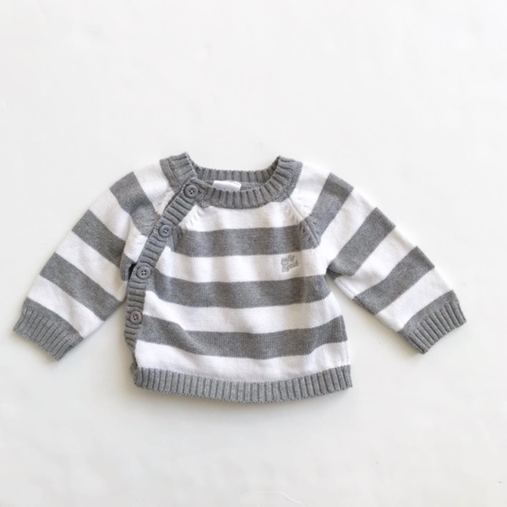 Oshkosh gray/white stripe knit sweater  EUC 9m